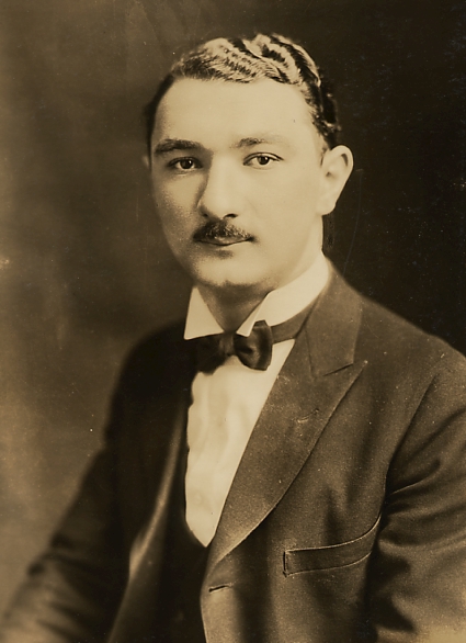 Lewis Browne, 1921